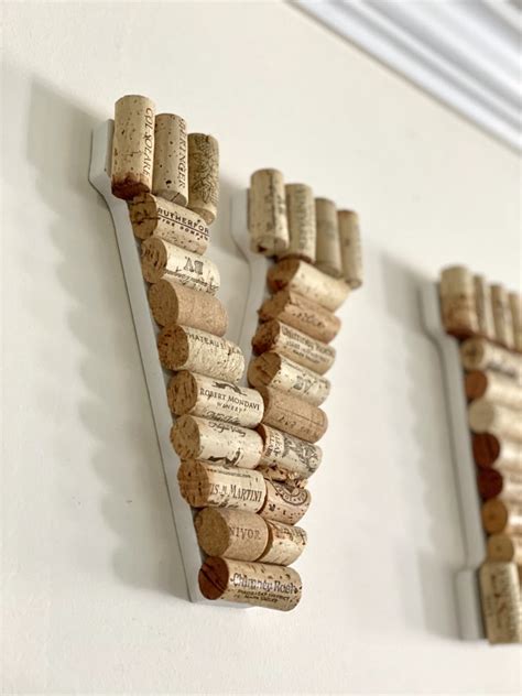 10 Incredibly Easy Wine Cork Projects - Craft and Sparkle