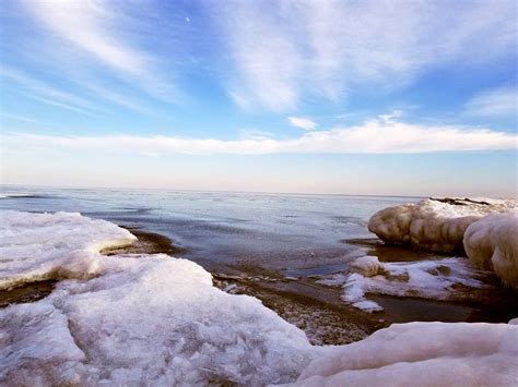 Winter and Icy Beach landscape with sky image - Free stock photo - Public Domain photo - CC0 Images