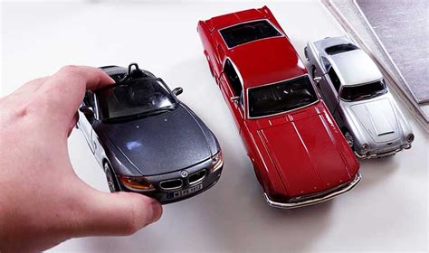 Realistic Toy Car Photography Tutorial (Practical lighting effects!)