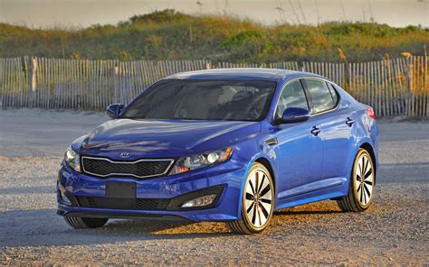 2011 Kia Optima SX Turbo - Editors' Notebook - Automobile Magazine