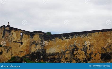 Fort Jesus in Mombasa stock afbeelding. Image of handel - 120993025