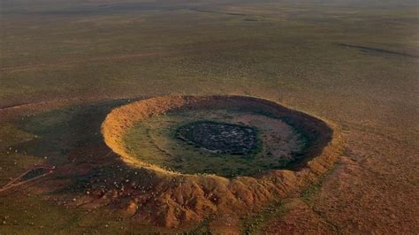 Geologists discover ancient meteorite impact crater in Scotland ...