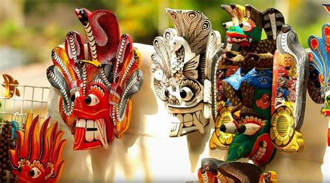 Ambalangoda mask and museum | in sri lanka 🇱🇰 | Sri lanka, Arts and crafts, Crafts