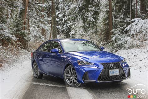 2019 Lexus IS 350 F Sport Review | Car Reviews | Auto123