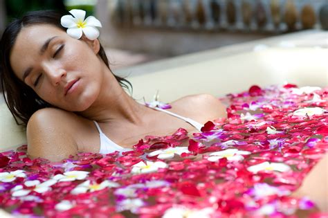 Herbal Bath Treatments - Oriental Spa | The Tropical Spa Experience