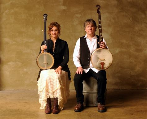 Béla Fleck and Abigail Washburn Deliver Costumed Banjo Duet on "The ...