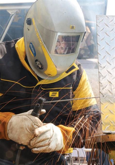 5 things you need to know about modern stick welding