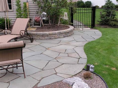 How to Build a Flagstone Patio - GreenAcreSodFarm.com