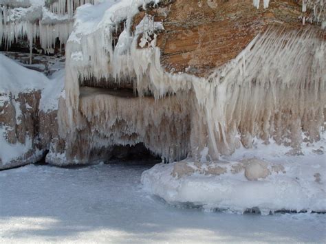 great lakes ice caves | Ice Caves | Ice cave, Great lakes, Lake