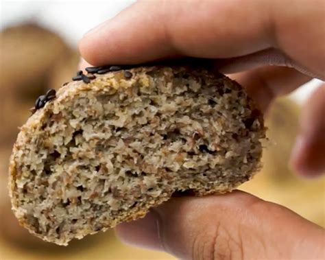 Easy And Healthy Lentil Bread Recipe (No Flour, No Yeast!)