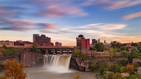 Fun and Unique Things to Do in Rochester, NY - Getaway Couple