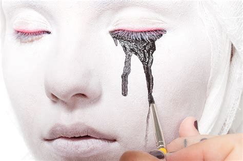 American Horror Story Face Makeup - Mugeek Vidalondon