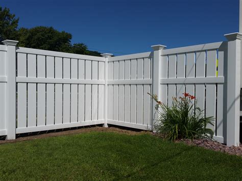 Prestige Semi Private Vinyl Fencing Products | Phillips Outdoor Services - Onalaska, WI