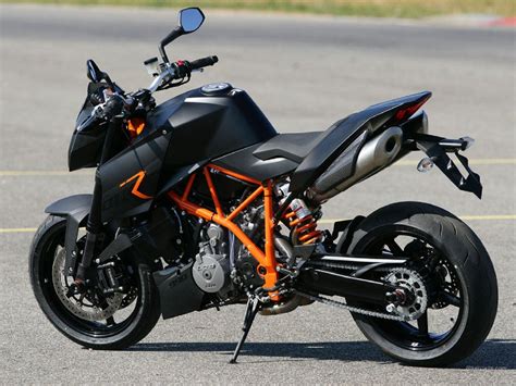 2012 KTM 990 Super Duke R - Picture 436487 | motorcycle review @ Top Speed