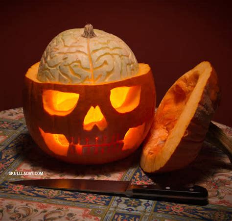 10 Scary-Faced Jack-o'-Lantern Ideas (PHOTOS) | CafeMom.com