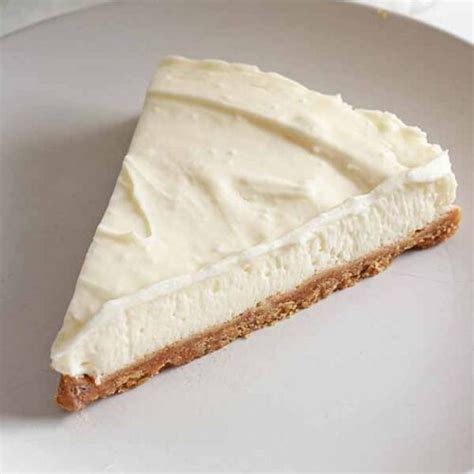 Vegan Vanilla Cheesecake - BakedbyClo | Vegan Dessert Blog