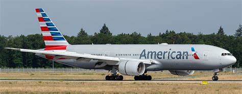 Boeing 777-200ER American Airlines Seat Map - Airportix