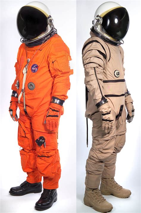 Ever Noticed How Astronauts Sometimes Wear Orange Suits & Sometimes White? Here’s The Difference ...