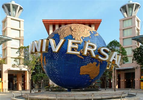 Universal Studios Singapore - Travelling Moods