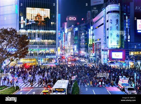 Shibuya nightlife district in Tokyo, Japan Stock Photo - Alamy