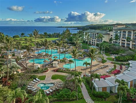 9 Best Hotels in Maui, Hawaii on the Beach (2021): Luxury & Family Resorts