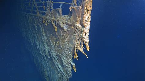 Where the Titanic Shipwreck Rests, New Photos Reveal Extensive Decay - The New York Times