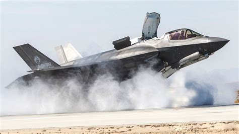 F-35 lightning II vertical take off - Testing the F-35 Lightning II ...