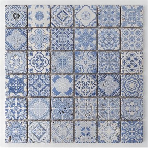 Dream Ocean Patterned Tumbled Travertine Tile - 30x30cm