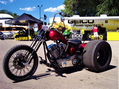 "Bobber Trike" by Precision Cycle Works. http://pcwbikes.com/Bobbertrike.htm | Trike, Custom ...