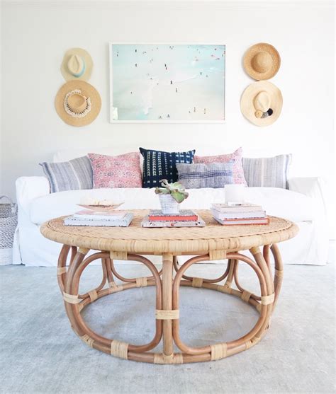 10 Coastal Coffee Table Designs