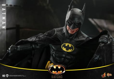 Michael Keaton Returns as Batman with Hot Toys Newest 1/6 Release