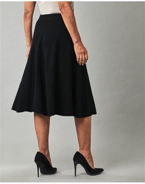 Black | Knitted Fit And Flare Skirt | Pure Collection