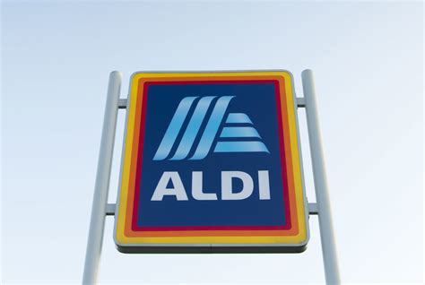 Why Your Local Aldi Store Doesn't Have a Phone Number | Reader's Digest