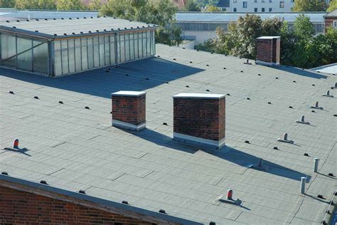 Flat Roof Repair: A Guide On What to Do (Step by Step)