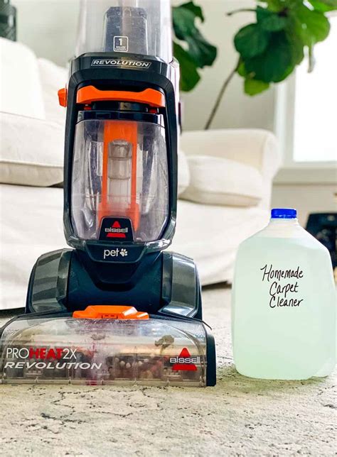 Best Homemade Carpet Cleaner Solution Happymoneysaver