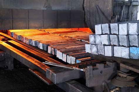 Raw Materials Quality Control for Steel Manufacturing - Analyzing Metals