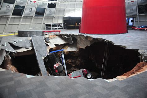 Sinkhole swallows eight cars in National Corvette Museum in Kentucky - CBS News