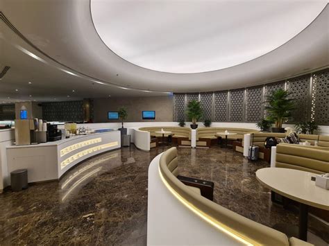 The Impressive Saudi Airlines AlFursan Lounge Jeddah Airport