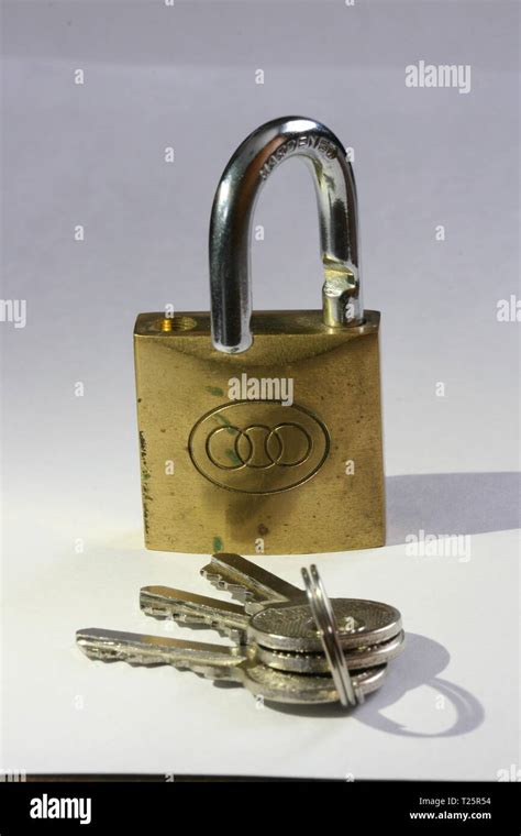 Padlocks With Keys Stock Photos & Padlocks With Keys Stock Images - Alamy