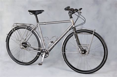 How To Build A Beautiful Touring Bike - CYCLINGABOUT.com