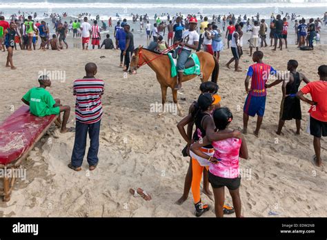 Labadi beach, Accra, Ghana, Africa Stock Photo - Alamy