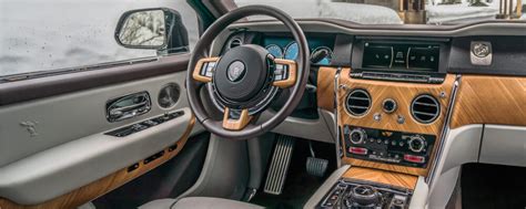 2021 Rolls-Royce Cullinan Interior | Rolls-Royce Motor Cars Pasadena