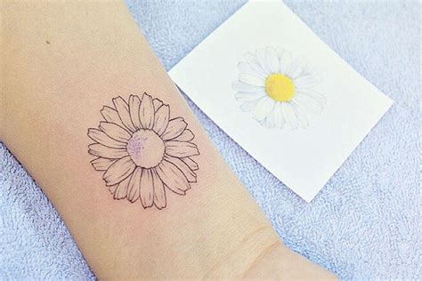 Yellow Daisy Flower Tattoo Designs | Best Flower Site