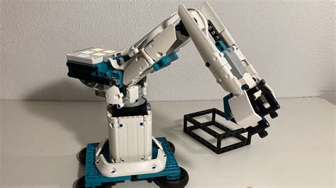 LEGO IDEAS - LEGO® MINDSTORMS® Robot Inventor - Build: Robotic-Arm