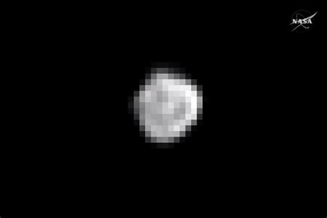 New Horizons captures first close-up image of Pluto's moon Nix - The Verge