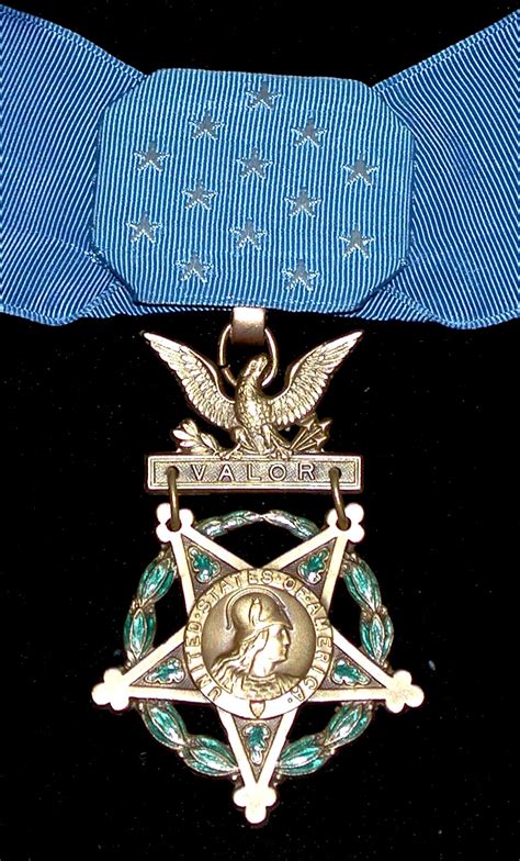 File:Medal of Honor U.S.Army.jpg - Wikimedia Commons