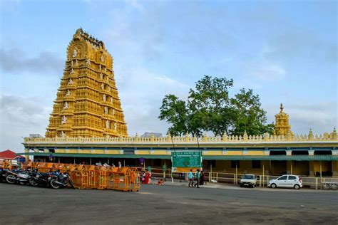 Chamundi Hills in Mysore | Times of India Travel