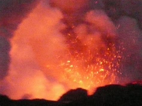 USGS webcam footage of Kilauea Volcano eruption on Hawaii Island