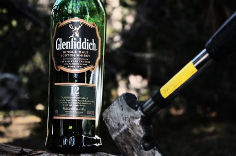 The Bourbon Intelligencer: Glenfiddich 12 Year Old Whisky Review: