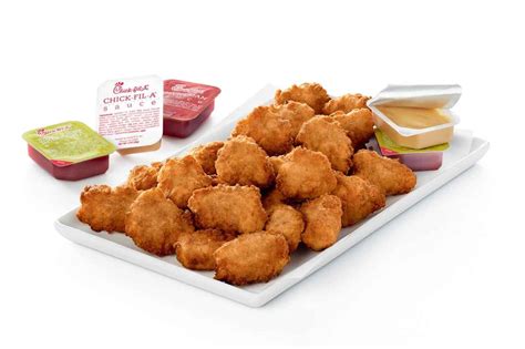 Chick-fil-A Has A Family-Style Meal That Includes Gallons Of Their Famous Iced Tea | 12 Tomatoes